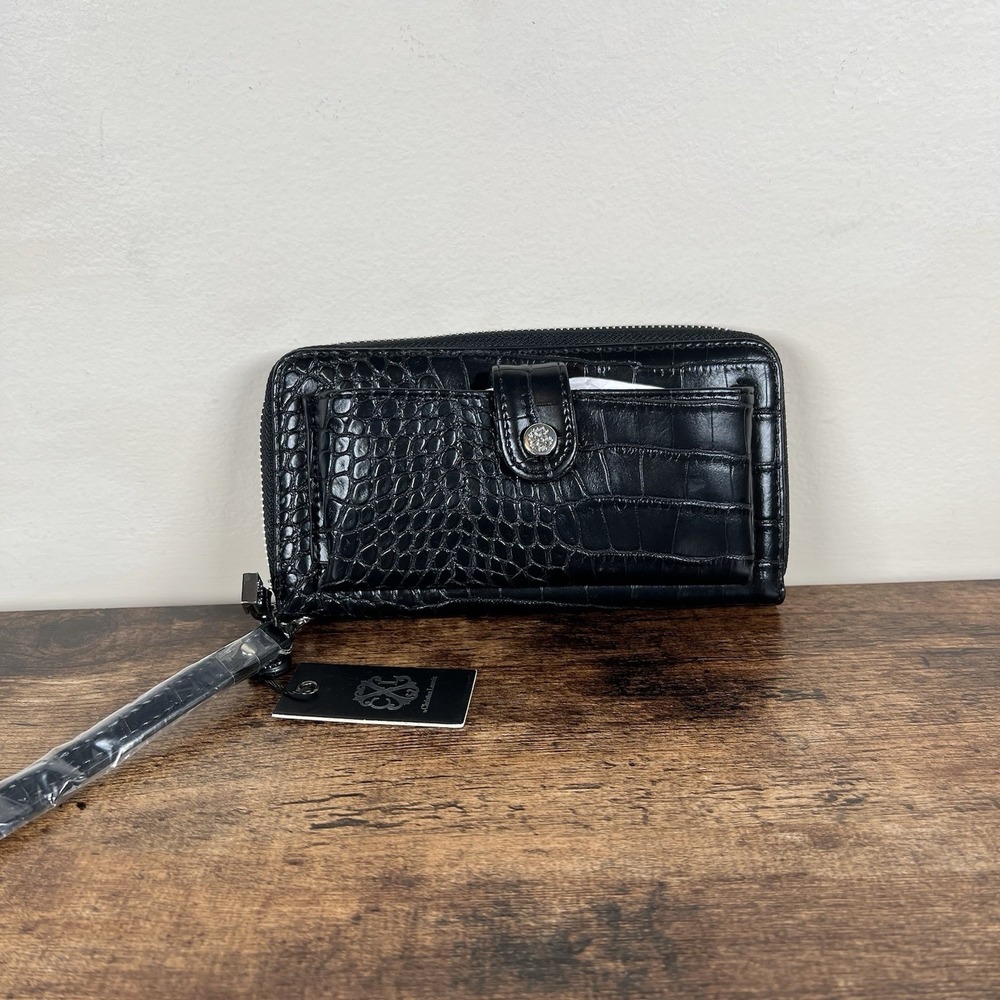 Christian Lacroix Wallet Zipper Closure Back Pocket NWT Black Wristlet Strap - Picture 2 of 9